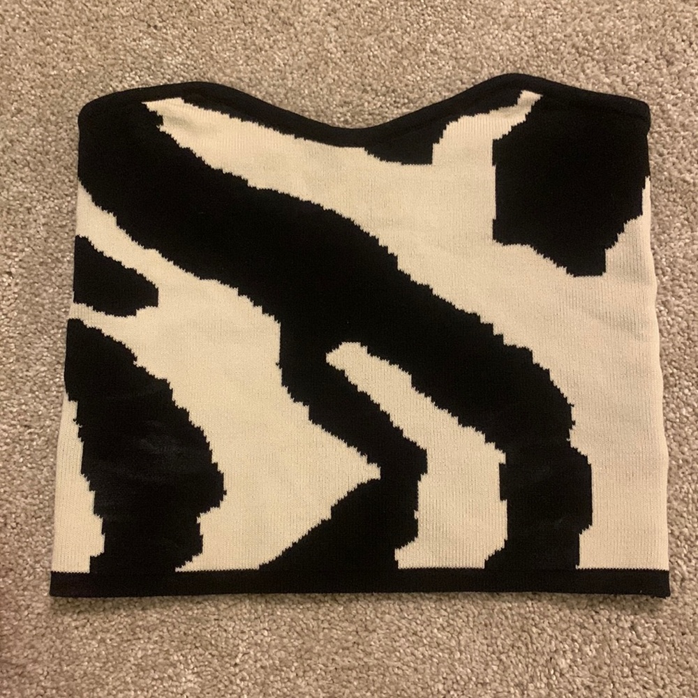 Zebra Strapless Top
